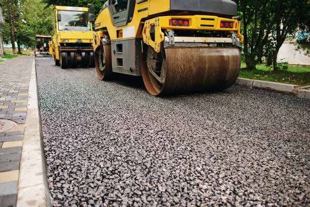 Best Asphalt Driveway Paving in Peekskill, NY